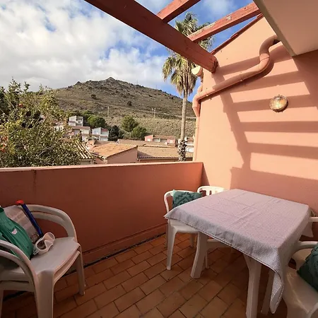 Appartement Sea View Duplex For 8