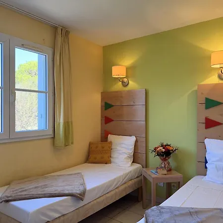 Sea View Duplex For 8 *
